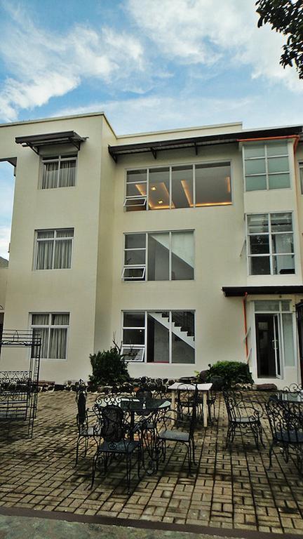 Purple Tree Bed & Breakfast Paranaque City Exterior photo